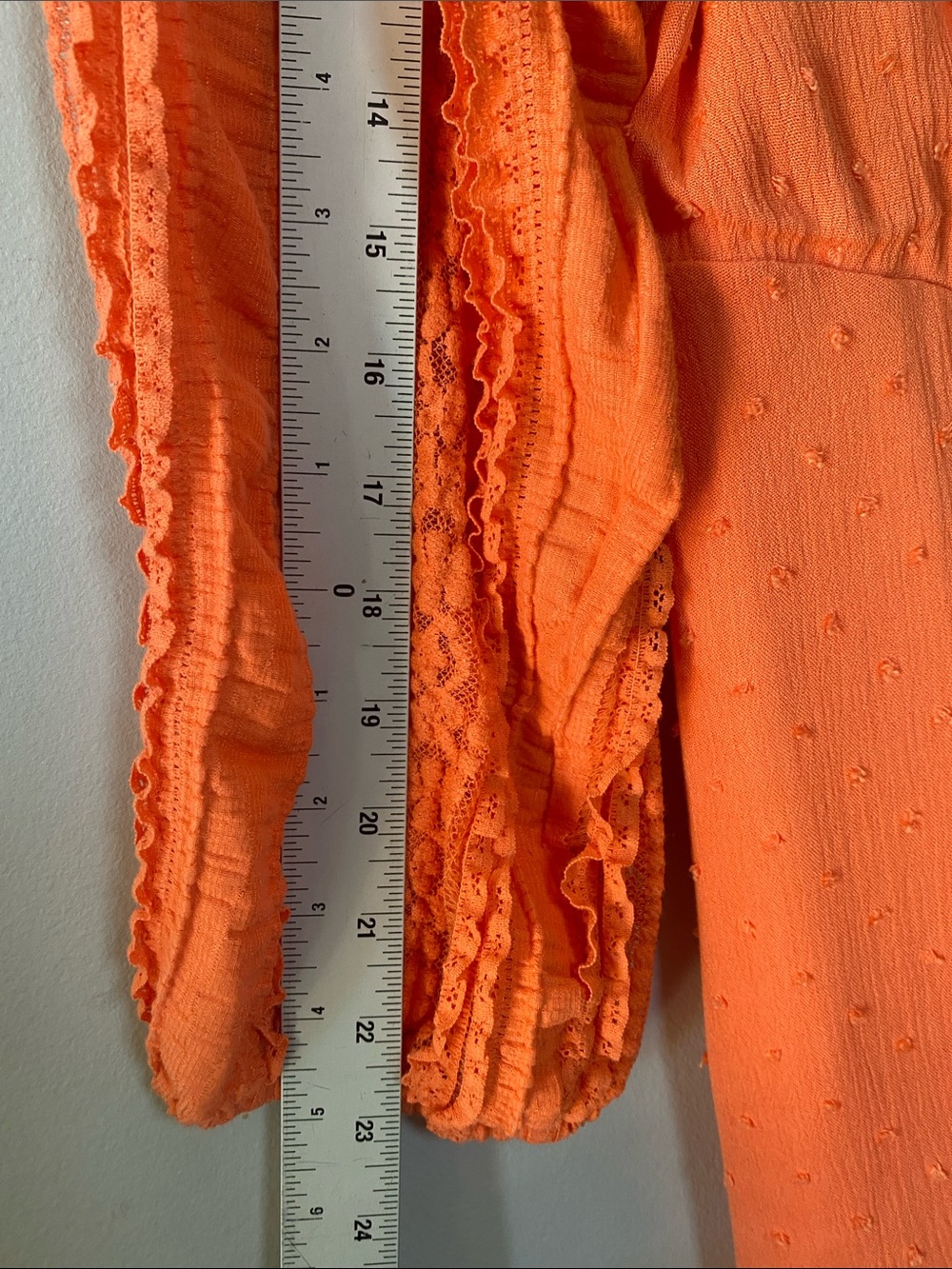 Torrid Peplum Gauze Clip Dot Smocked Tie-Back Top Women’s 2 2X Coral Blouse - Picture 16 of 16